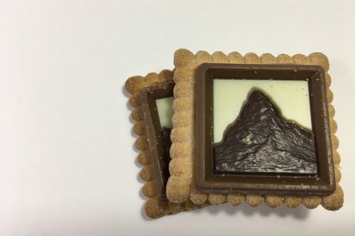 長三角附件有沒專業做軟木工藝品的廠家,我們有大量軟木產品需要生產 謝謝