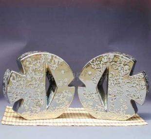 供應(yīng)陶瓷電鍍花瓶,景德鎮(zhèn)特色工藝品,陶瓷系列_禮品、工藝品、飾品_世界工廠網(wǎng)中國(guó)產(chǎn)品信息庫(kù)