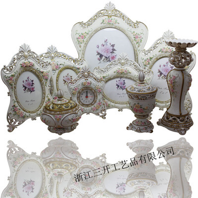 【【廠家直銷】供應歐式樹脂座鐘/小鬧鐘 古典 家居擺件 婚慶裝飾品】價格,廠家,圖片,塑料、樹脂工藝品,沈立明(個體經營)-
